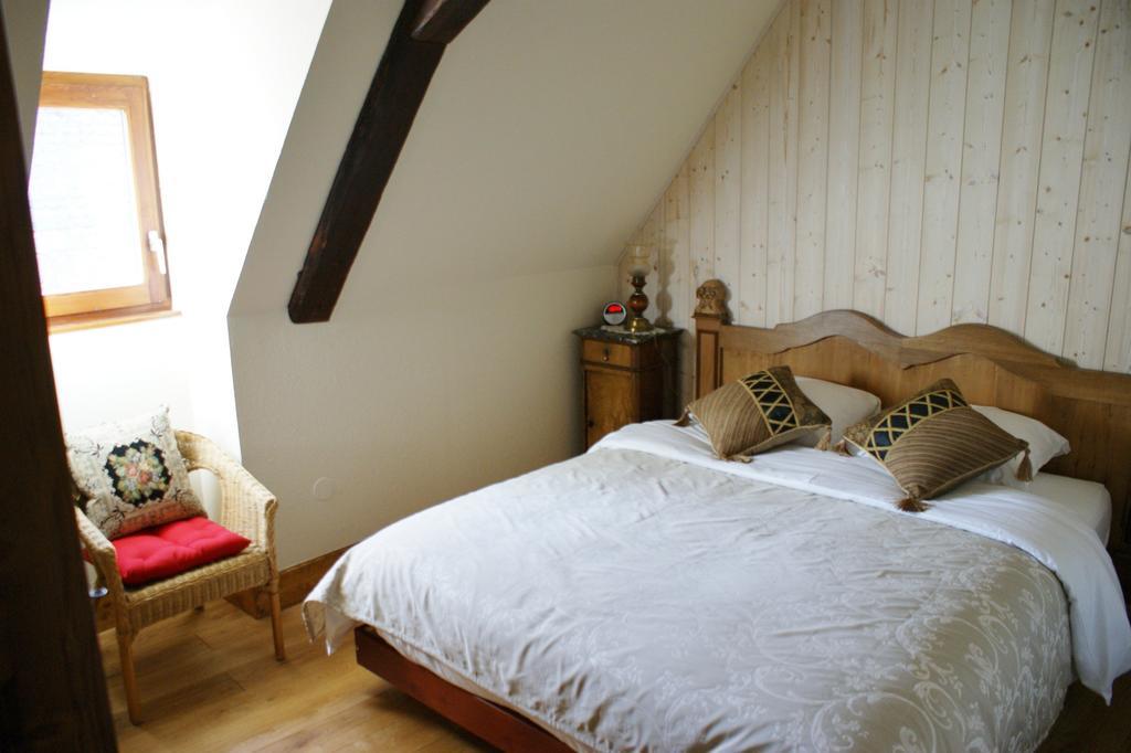 Gites Les Bains Riquewihr Oda fotoğraf